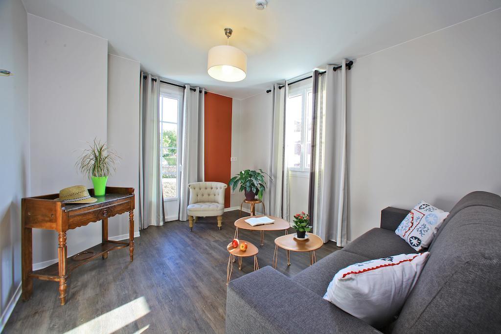 Hotel Agian Itxassou Εξωτερικό φωτογραφία