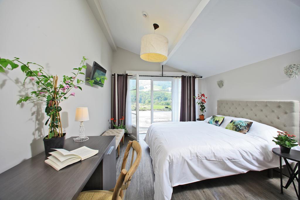 Hotel Agian Itxassou Δωμάτιο φωτογραφία